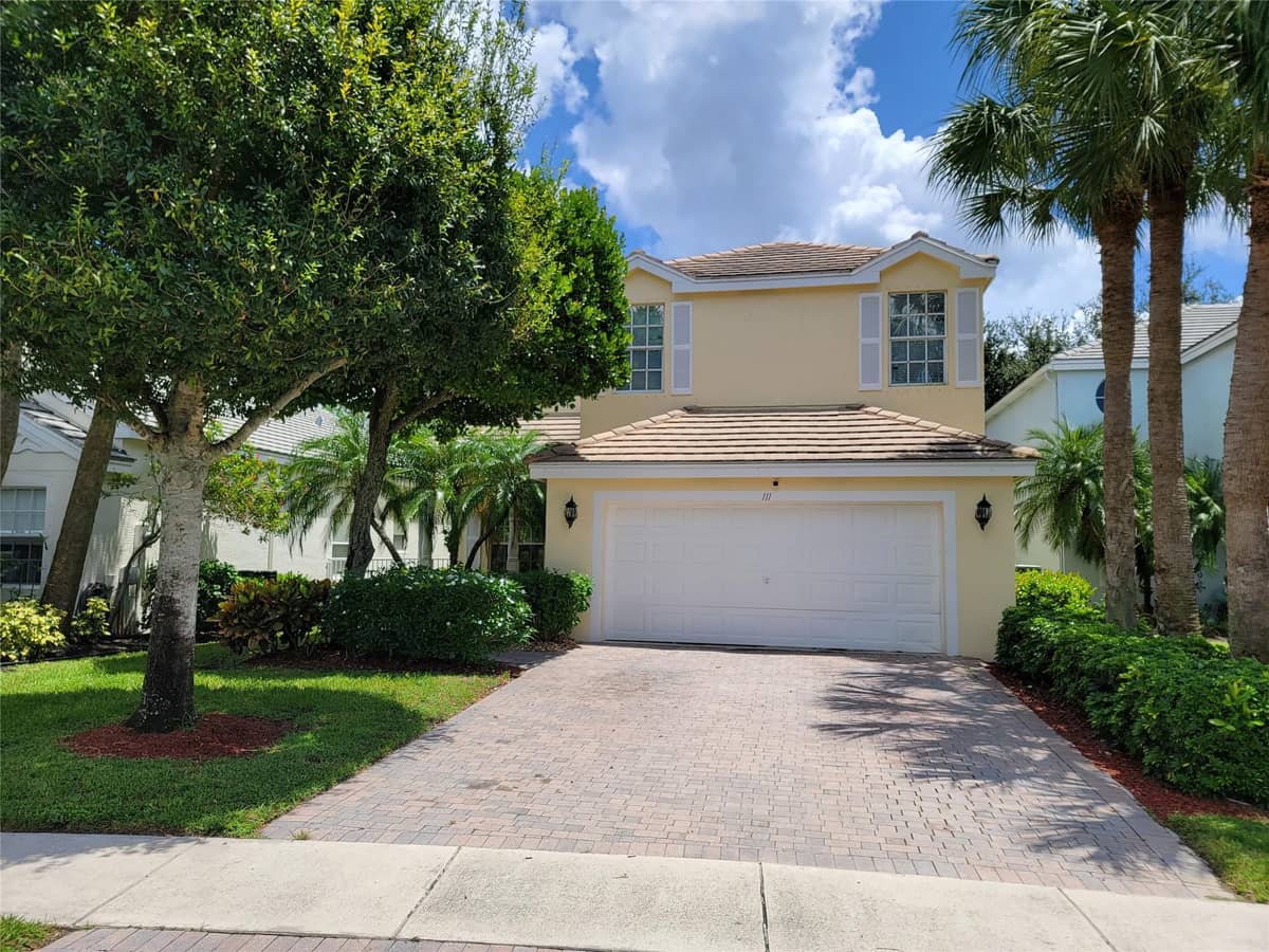 111 Berenger Walk, Royal Palm Beach