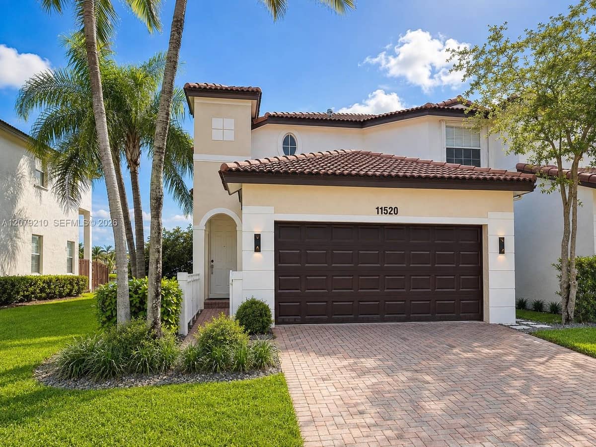 11520 79th Lane, Doral
